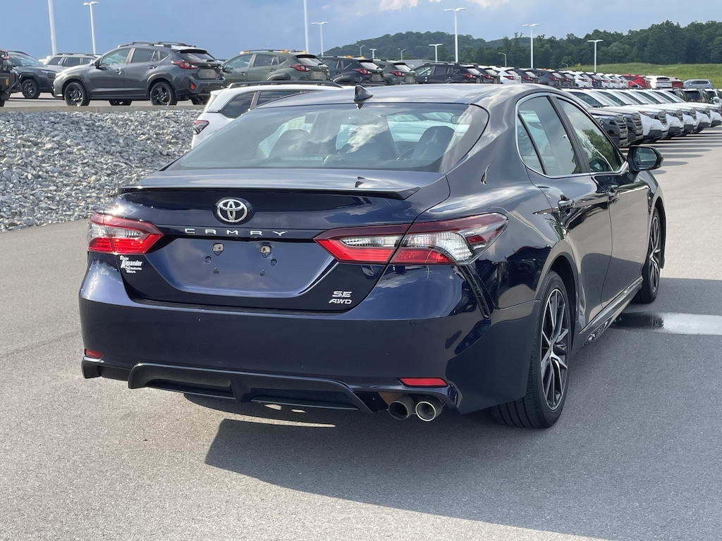Used 2021 Toyota Camry SE Sedan