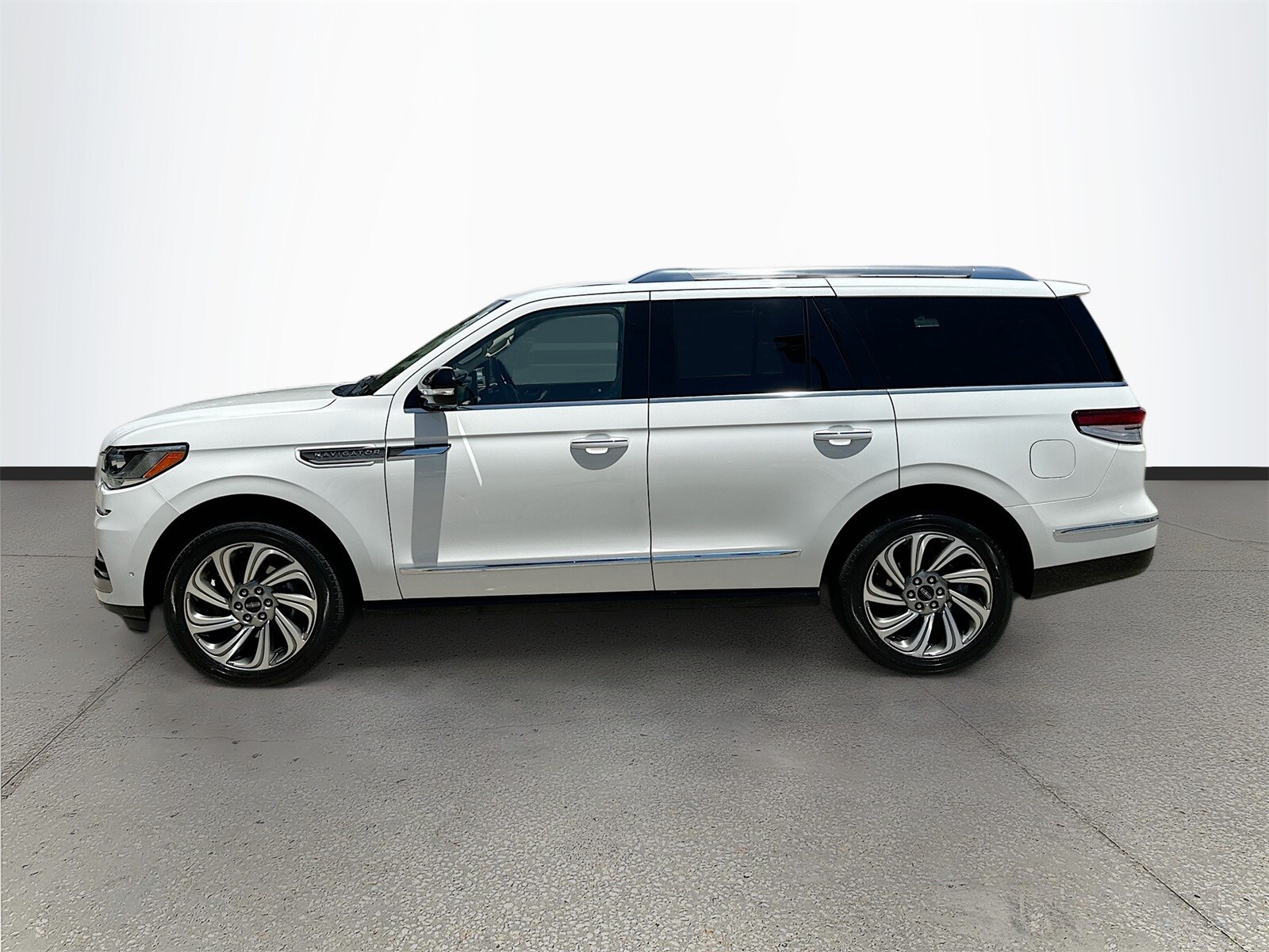 2022 Lincoln Navigator Reserve photo 4