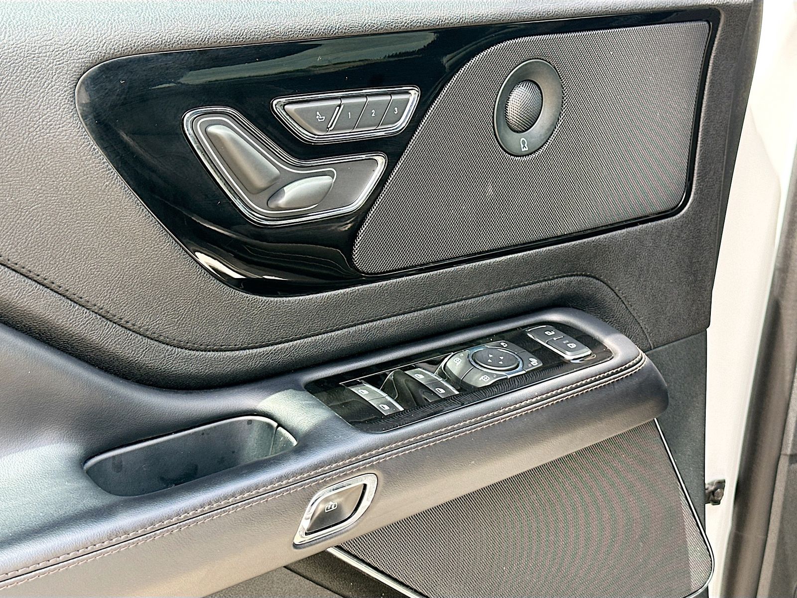 2022 Lincoln Aviator Reserve - Photo 18