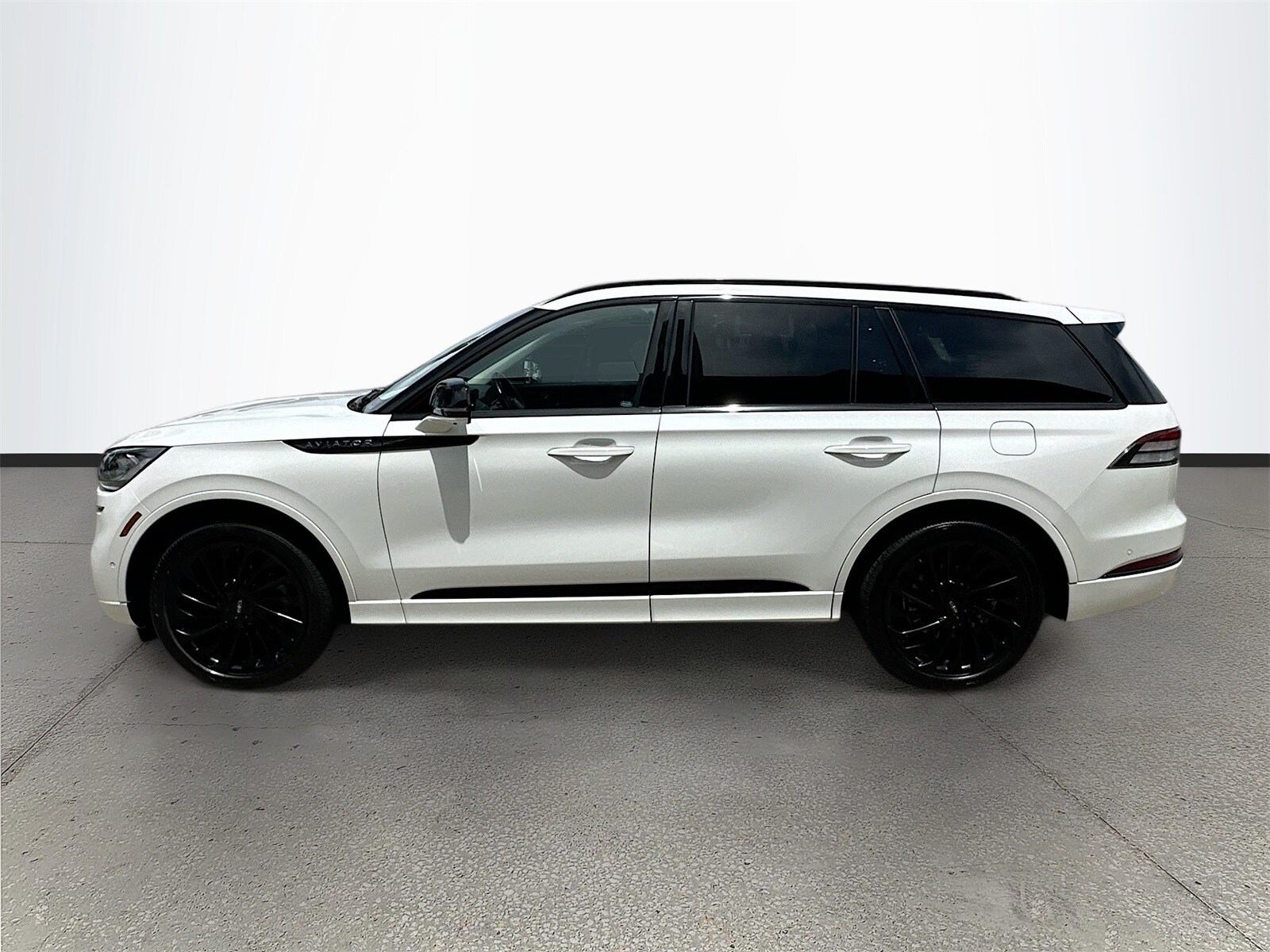 2022 Lincoln Aviator Reserve photo 4