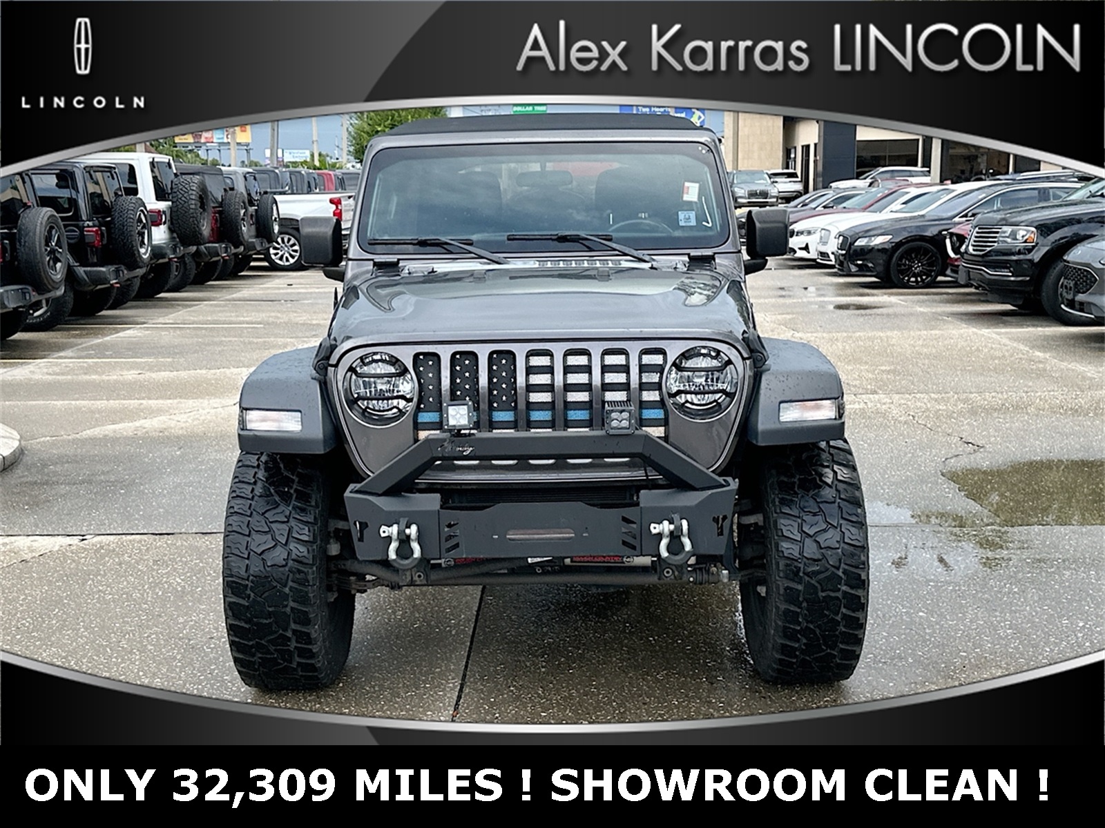 Used 2019 Jeep Wrangler Unlimited Sport S with VIN 1C4HJXDGXKW573083 for sale in Bradenton, FL