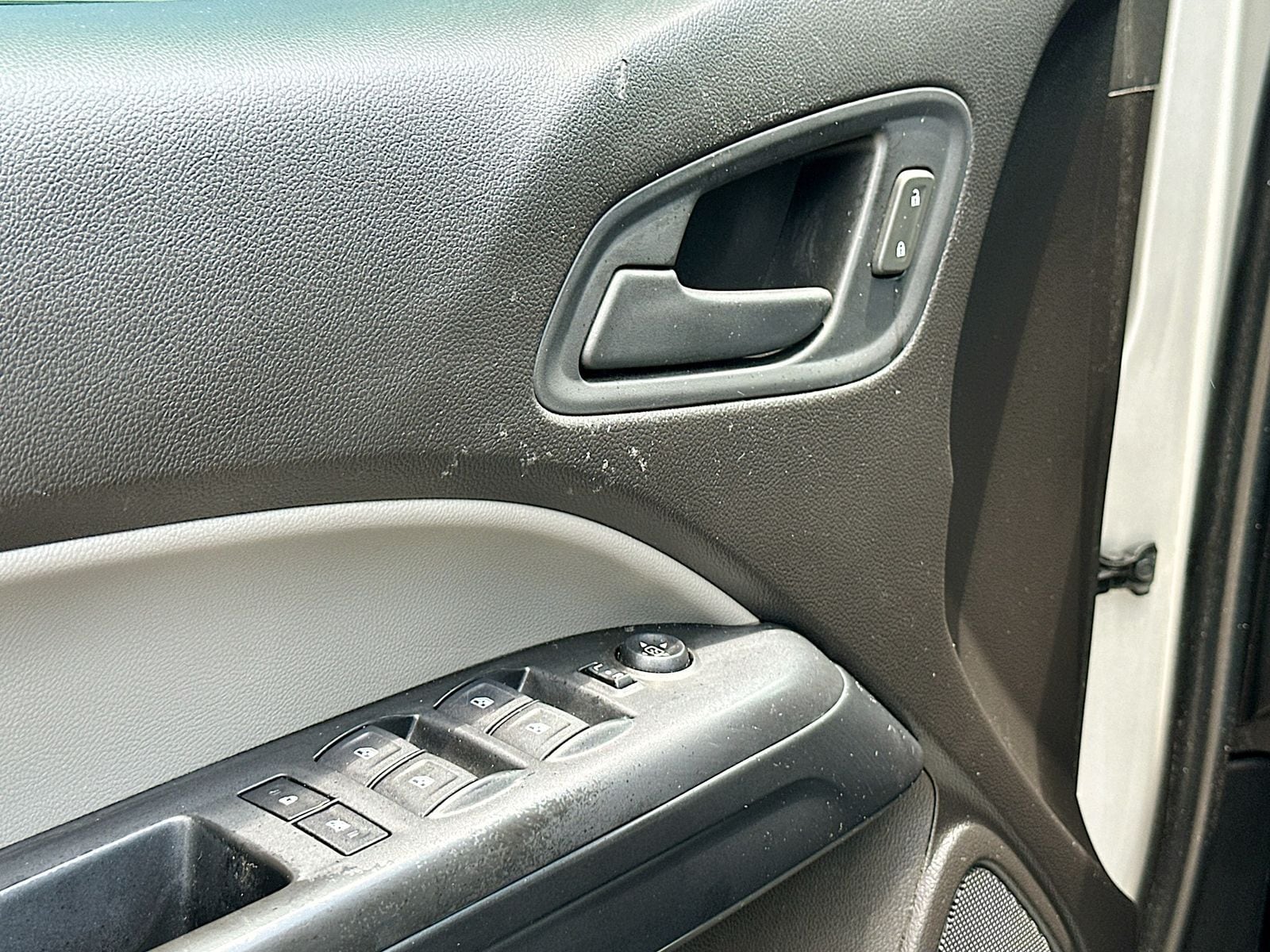 2018 Chevrolet Colorado Work Truck - Photo 17