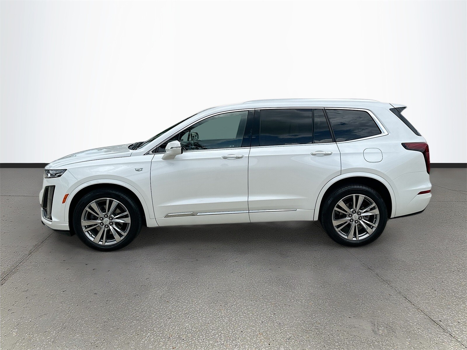 2023 Cadillac XT6 Premium Luxury photo 4