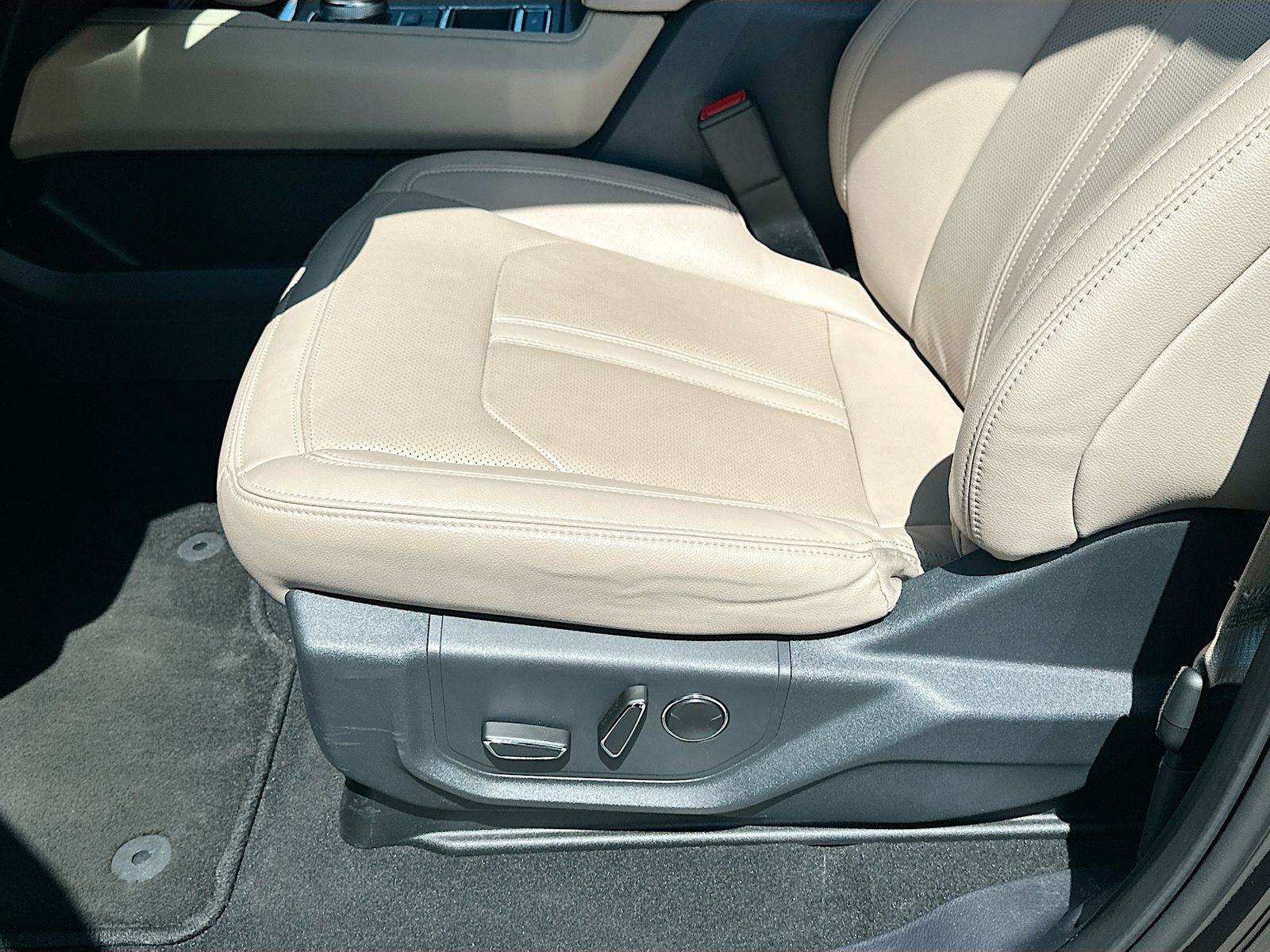 2024 Ford Expedition Limited - Photo 20