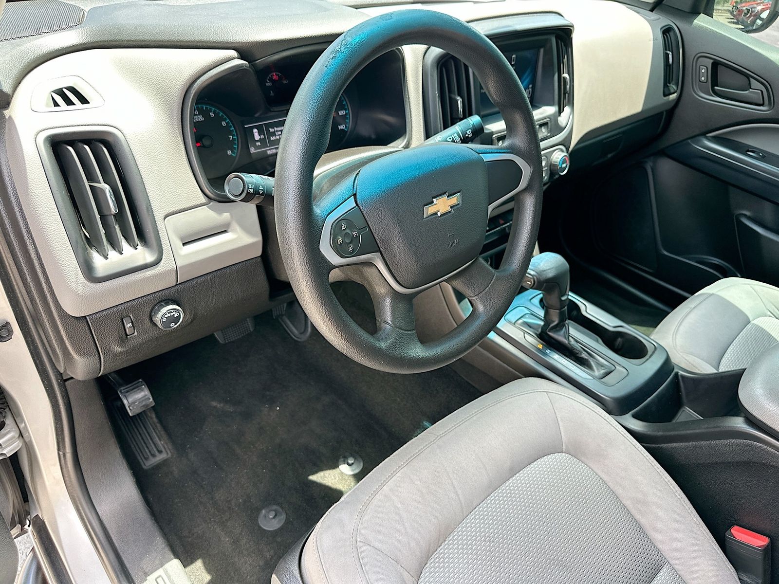 2018 Chevrolet Colorado Work Truck - Photo 9