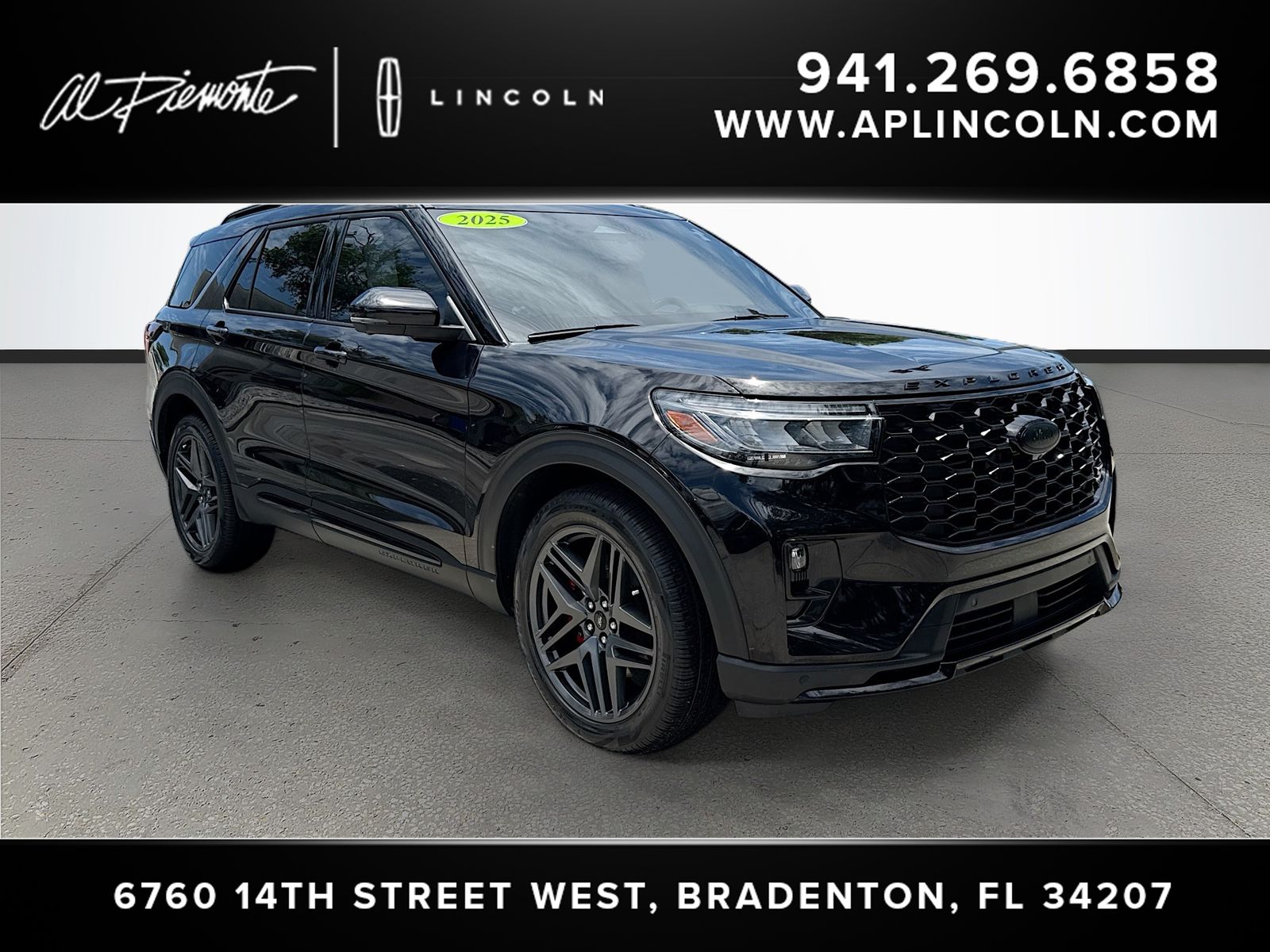 2025 Ford Explorer ST 4WD (PL535)'s photo
