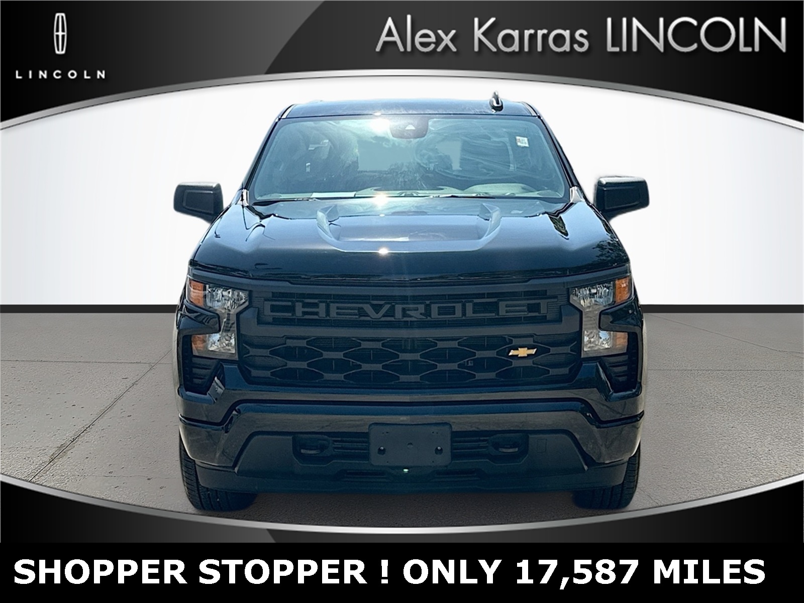Used 2022 Chevrolet Silverado 1500 Custom with VIN 1GCPDBEK9NZ596138 for sale in Bradenton, FL