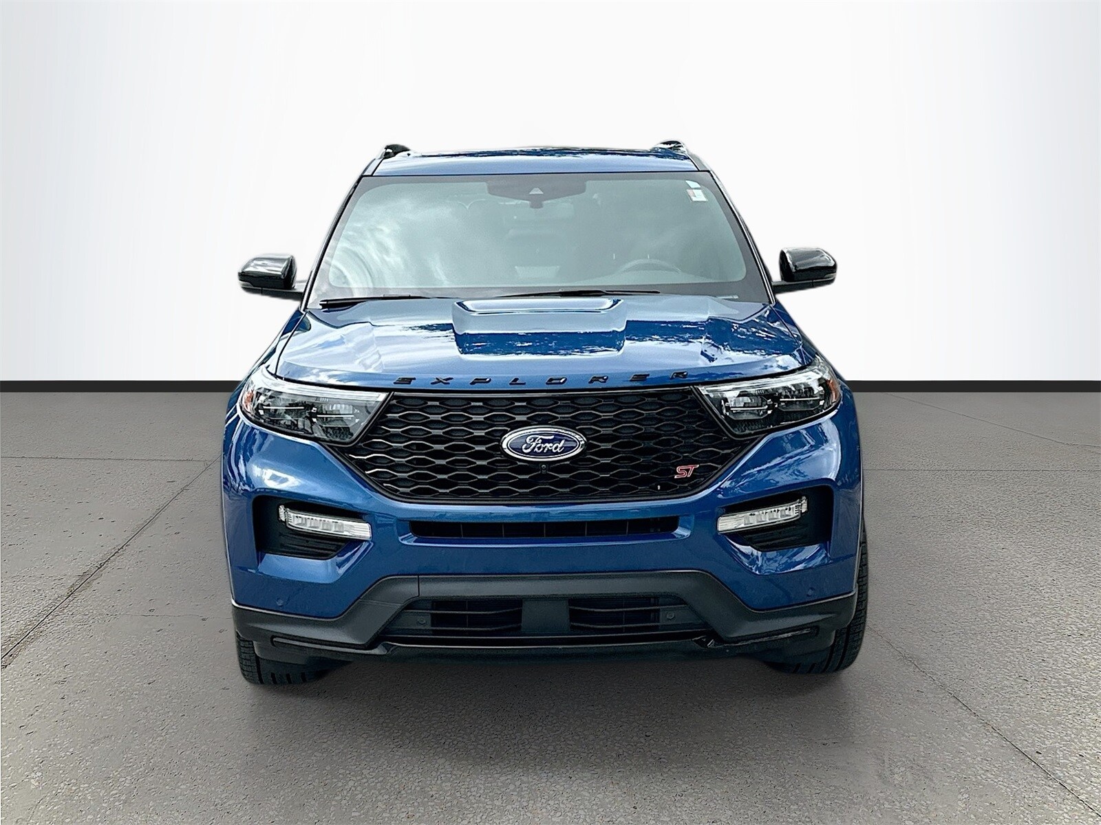 2020 Ford Explorer ST photo 2