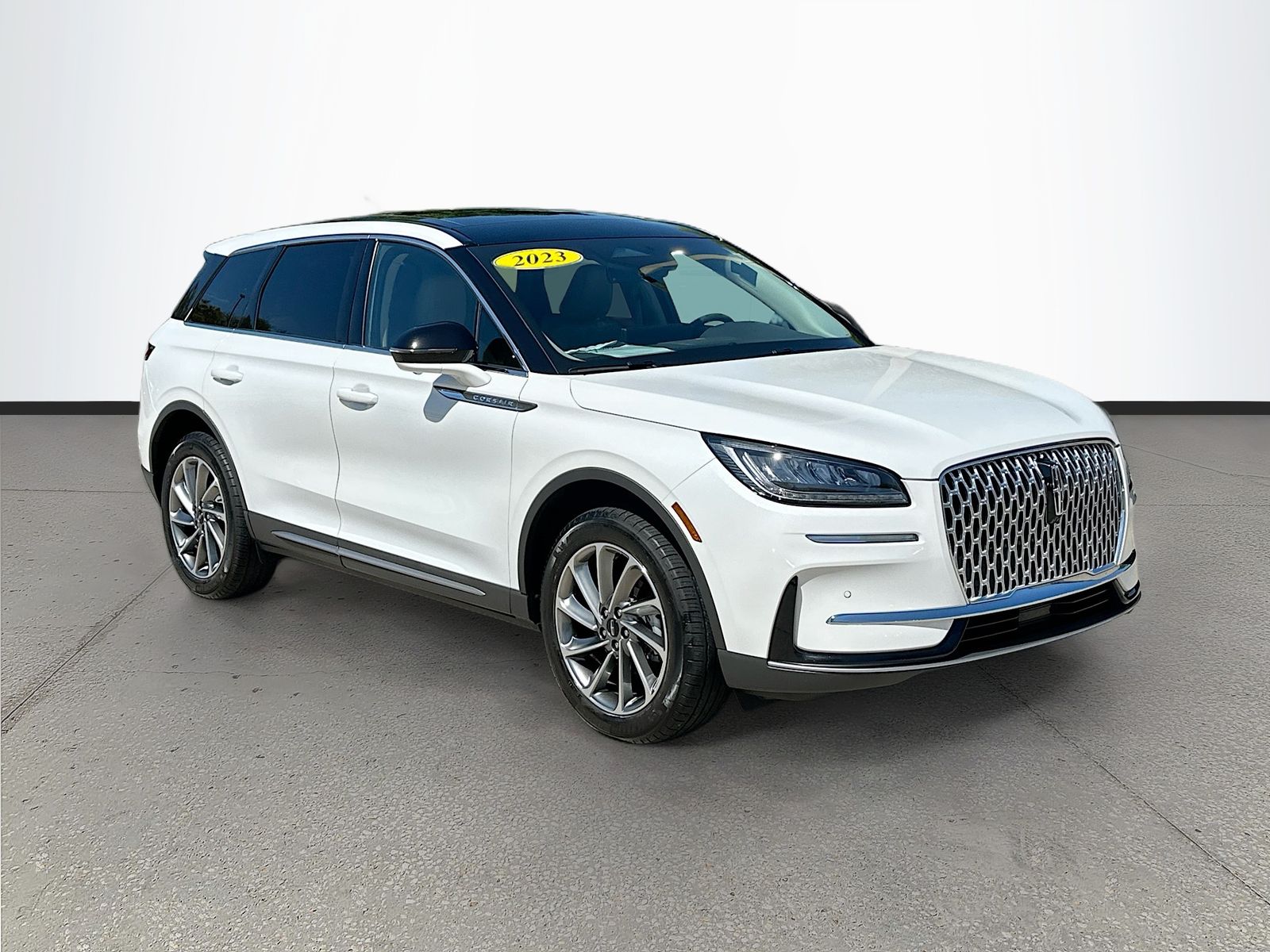 2023 Lincoln Corsair Base