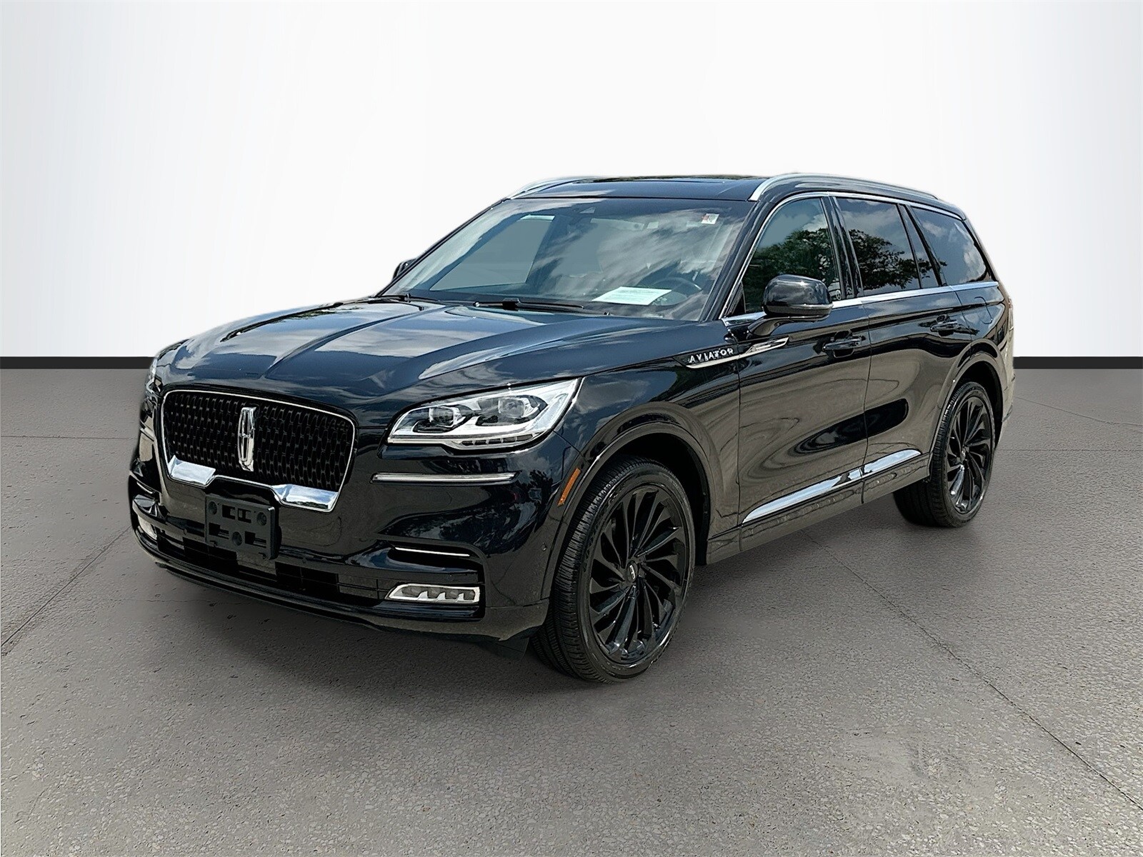 2022 Lincoln Aviator Reserve photo 3