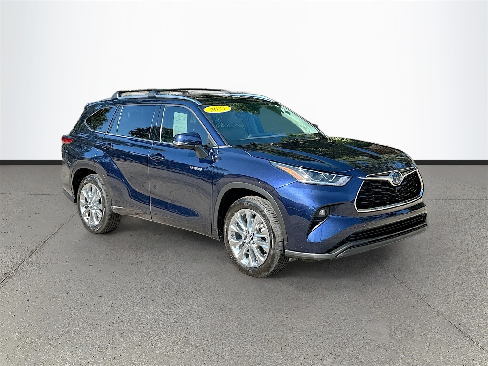 2021 Toyota Highlander Limited's photo