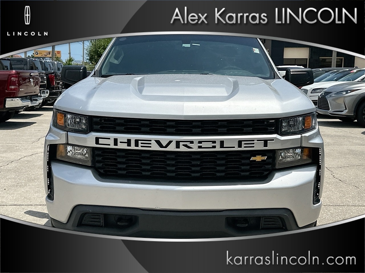 Used 2019 Chevrolet Silverado 1500 Custom with VIN 3GCPWBEH7KG231905 for sale in Bradenton, FL