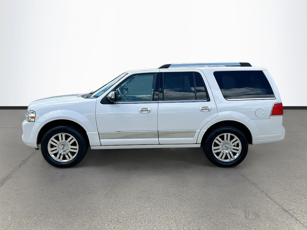 Used 2011 Lincoln Navigator Base SUV