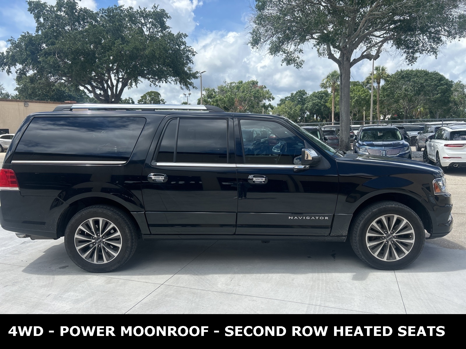 Used 2017 Lincoln Navigator Select with VIN 5LMJJ3JT4HEL08498 for sale in Bradenton, FL