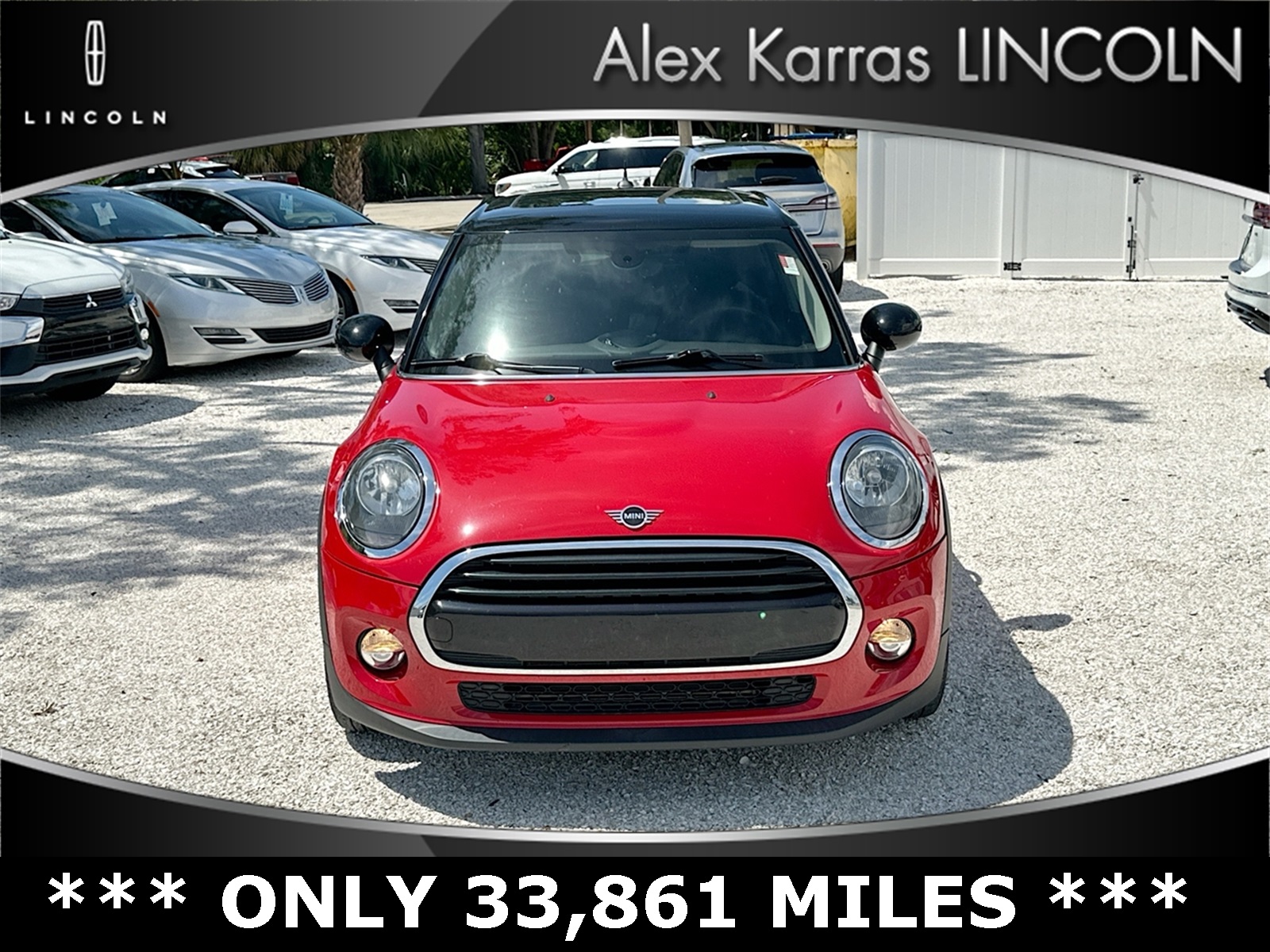 Used 2019 MINI Hardtop 4 Door Oxford Edition with VIN WMWXU1C50K2L11724 for sale in Bradenton, FL