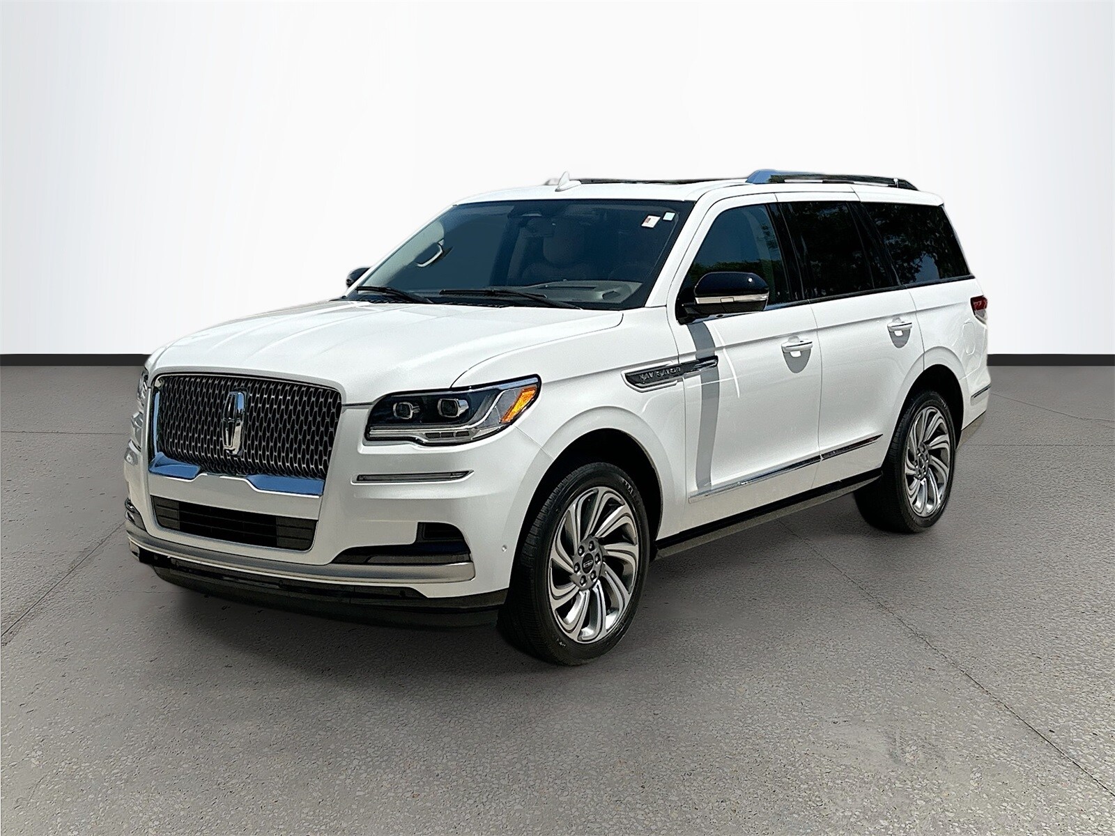 2022 Lincoln Navigator Reserve photo 3