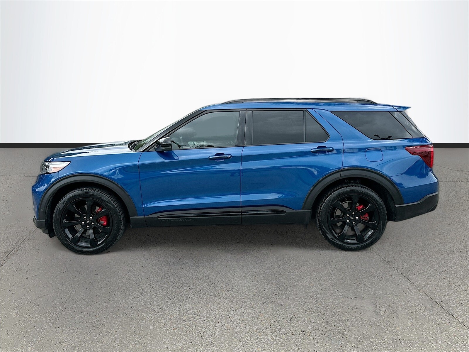 2020 Ford Explorer ST photo 4