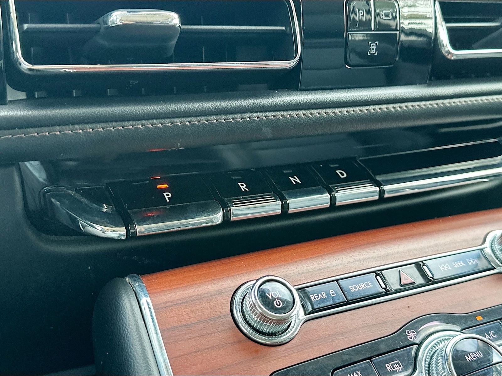 2022 Lincoln Aviator Reserve - Photo 17