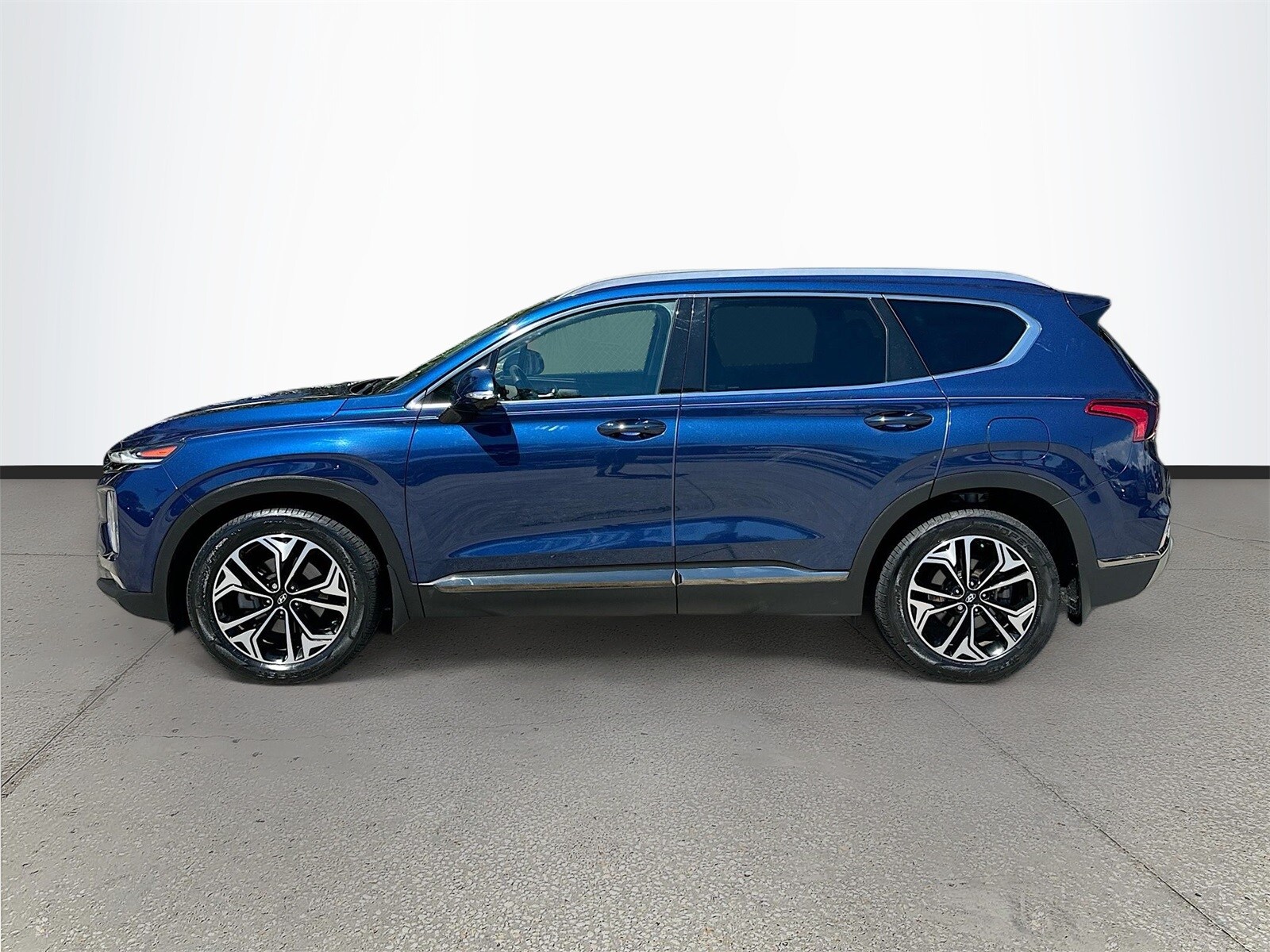 2020 Hyundai Santa Fe Limited 2.0T photo 4