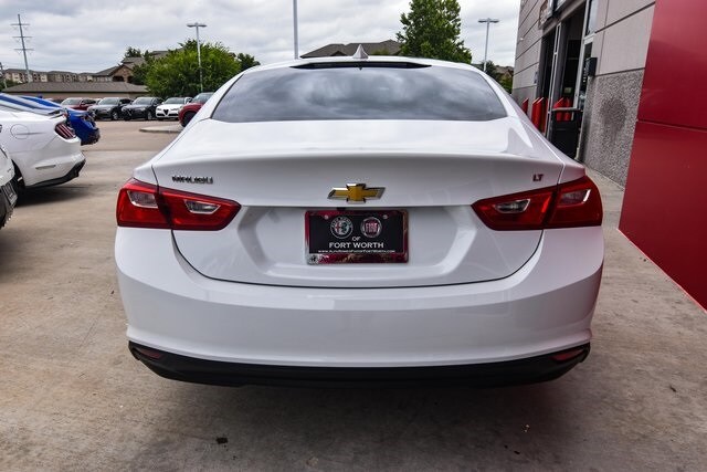 2017 Chevrolet Malibu 1LT - Photo 6