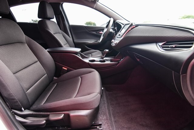 2017 Chevrolet Malibu 1LT - Photo 16