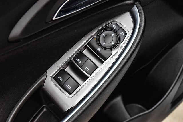 2017 Chevrolet Malibu 1LT - Photo 24