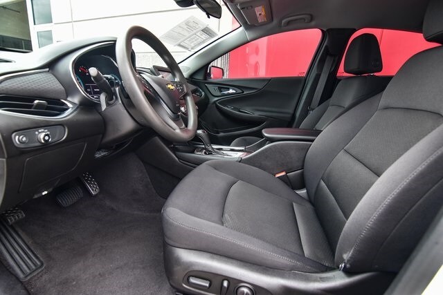 2017 Chevrolet Malibu 1LT - Photo 13
