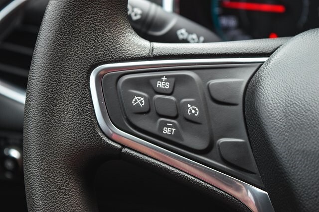 2017 Chevrolet Malibu 1LT - Photo 25