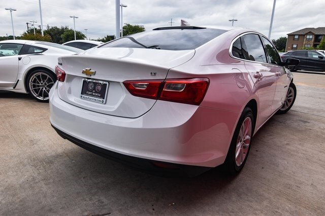 2017 Chevrolet Malibu 1LT - Photo 7