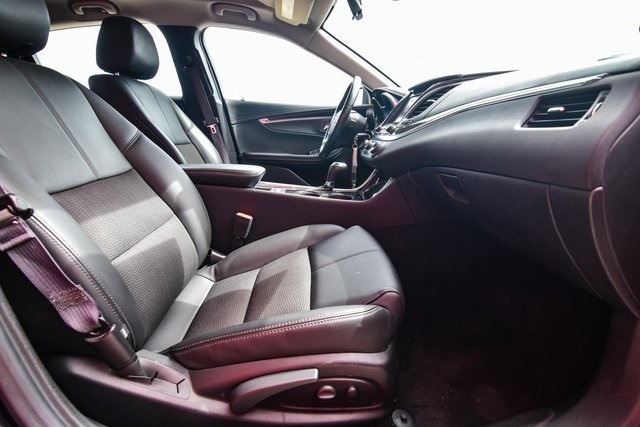 2017 Chevrolet Impala 1LT - Photo 16