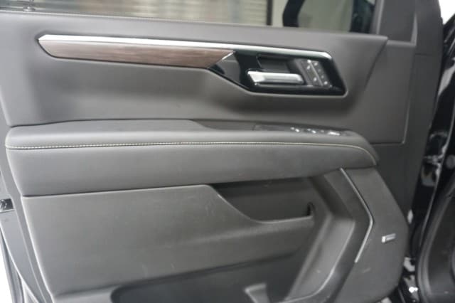 2026 Chevrolet Tahoe Premier - Photo 19