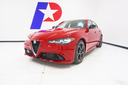2024 Alfa Romeo Giulia Ti RWD Sedan