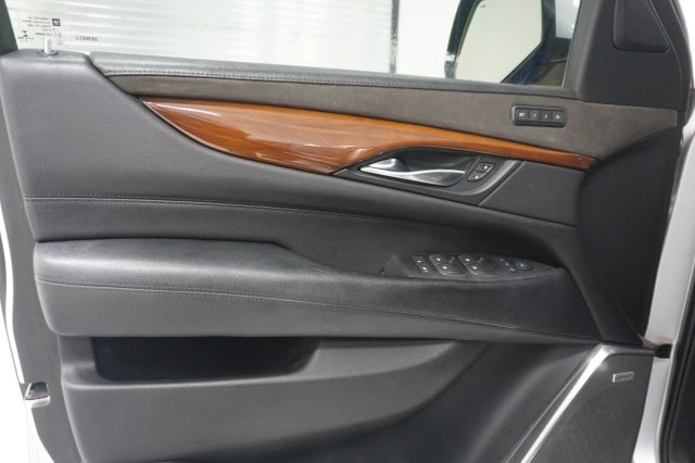 2018 Cadillac Escalade ESV Luxury - Photo 15