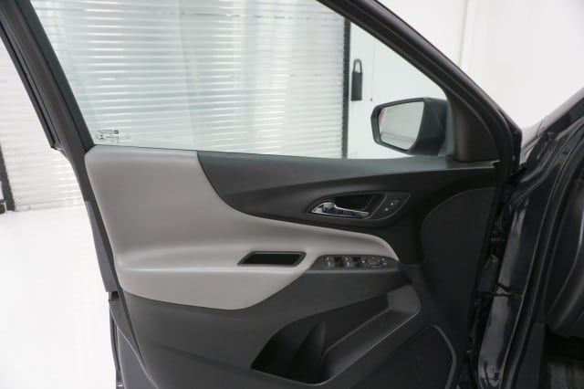 2022 Chevrolet Equinox LS - Photo 13