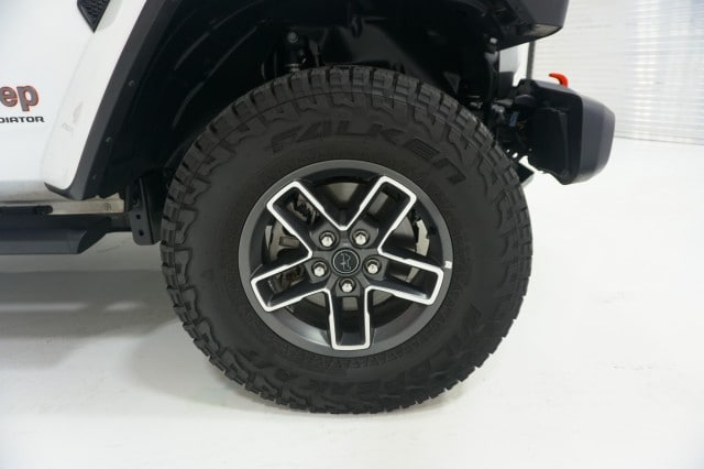 Photo 5