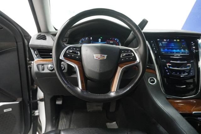 2018 Cadillac Escalade ESV Luxury - Photo 29