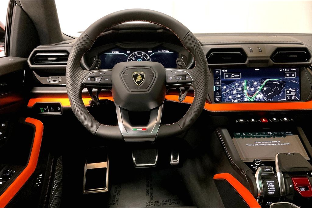 2025 Lamborghini Urus SE - Photo 9