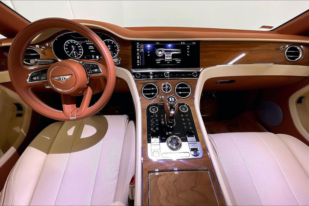 2024 Bentley Continental GTC Base - Photo 22