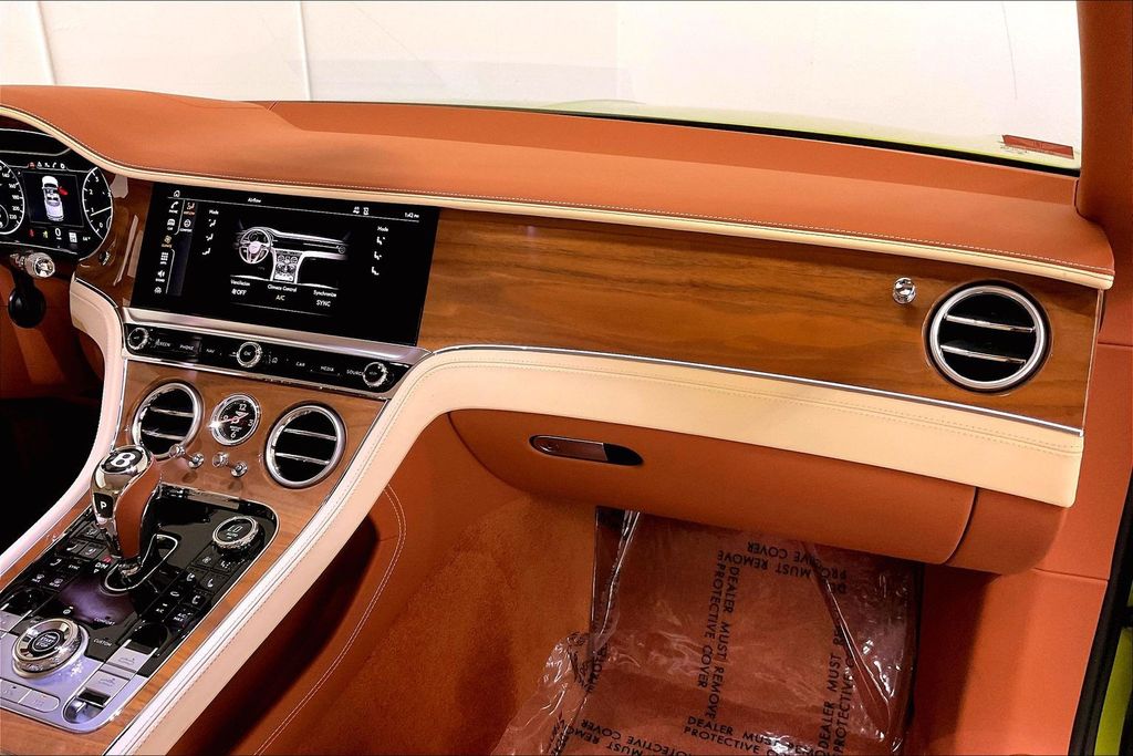 2024 Bentley Continental GTC Base - Photo 13
