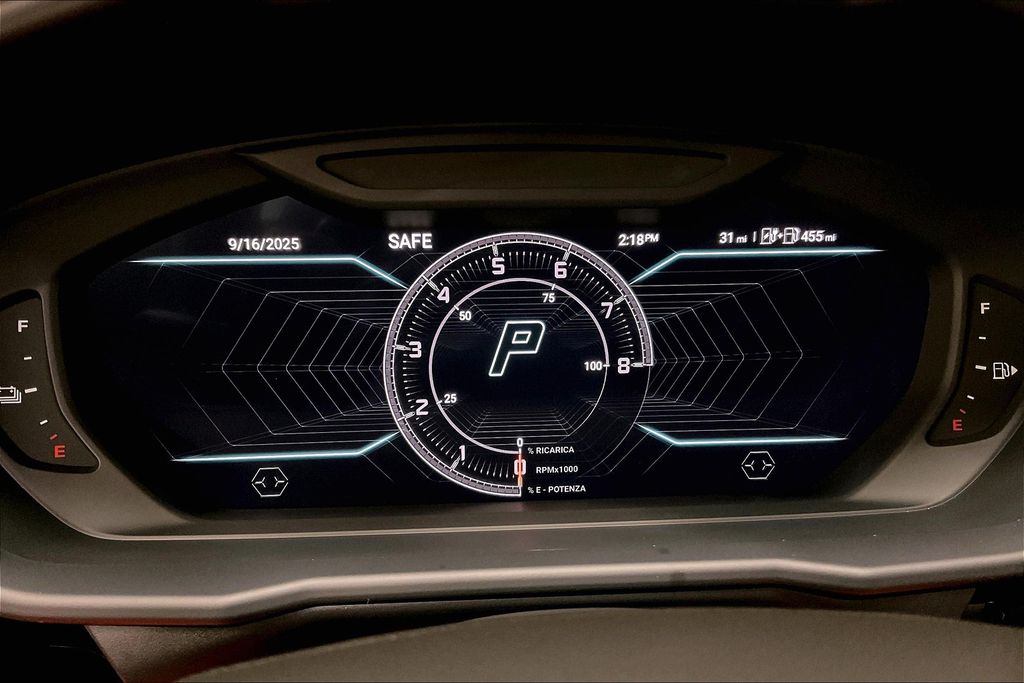 2025 Lamborghini Urus SE - Photo 10