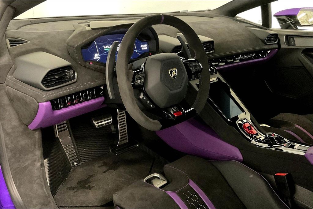 2024 Lamborghini Huracan Tecnica Base photo 6