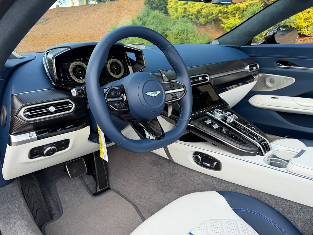 Aston Martin Vantage S