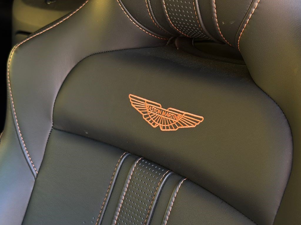 Aston Martin Vantage