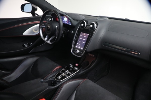 2023 McLaren GT Base - Photo 25