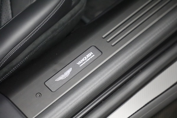 2025 Aston Martin Vanquish Base - Photo 29