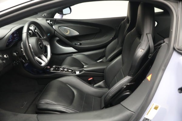 2022 McLaren GT Base - Photo 23