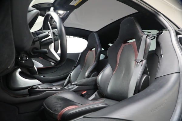 2023 McLaren GT Base - Photo 20