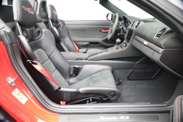 2025 Porsche 718 Spyder RS - Photo 17