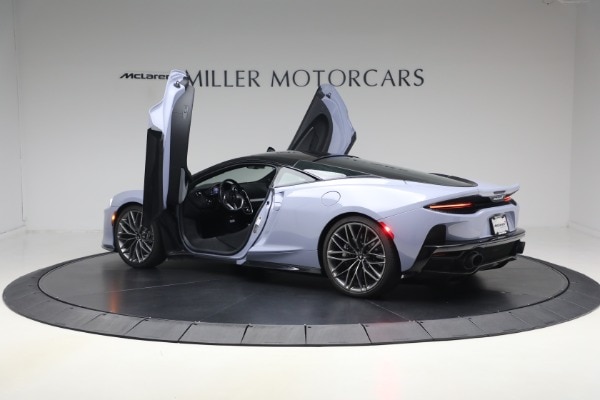 2022 McLaren GT Base - Photo 16