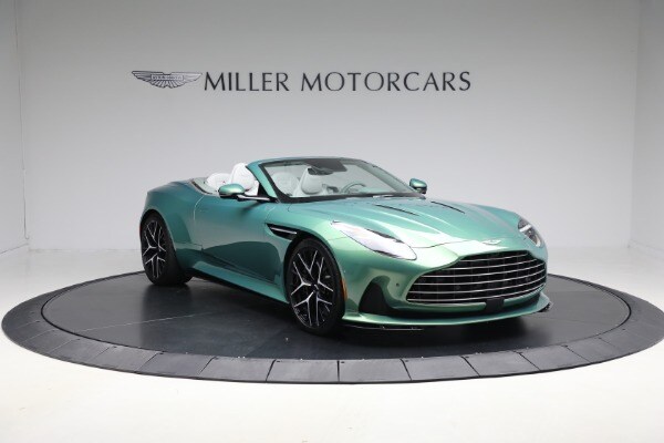 2025 Aston Martin DB12 Base - Photo 11